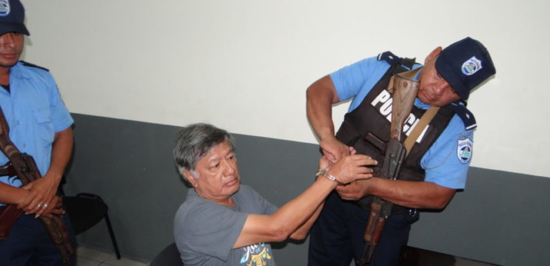 Acusan de terrorista a hombre que pedía libertad para hija presa Nicaragua.