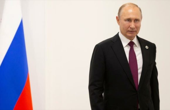 Putin invita a Macron a los festejos en Rusia con motivo del 75 aniversario de la Victoria