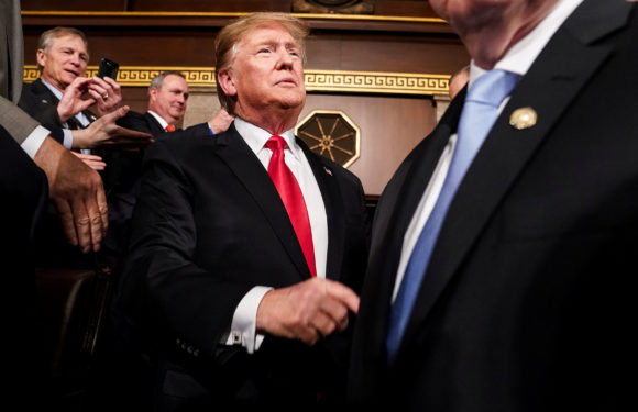 Trump endurece su discurso al exterior