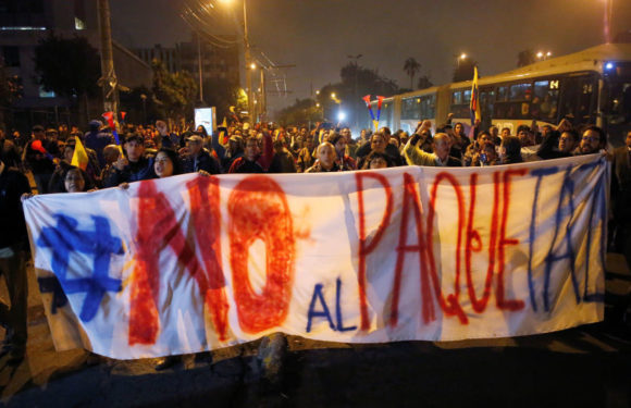 Transportistas impulsan un paro en Ecuador contra las medidas económicas del Gobierno