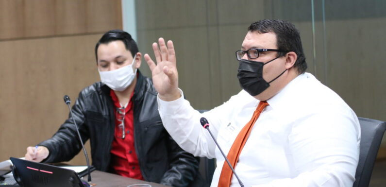 Ex-asesor del MOPT denuncia amenazas y persecución.
