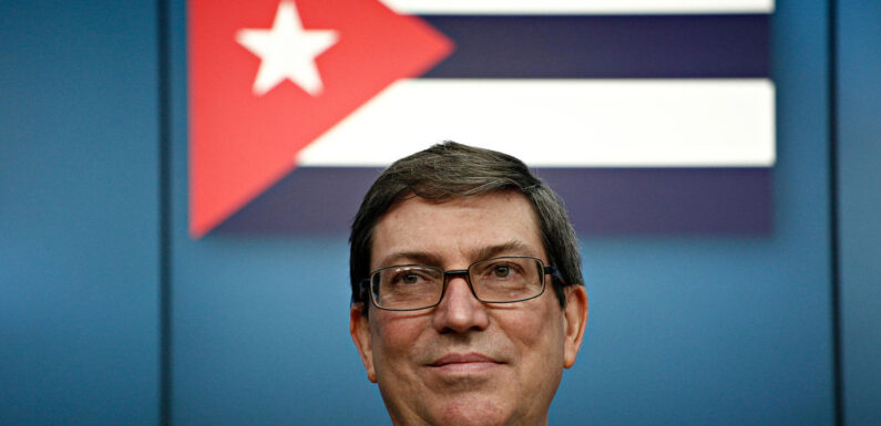 Cuba rechaza “la histeria propagandística” desatada por EE.UU. contra Rusia