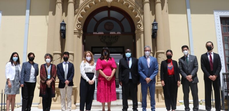 Cancillería recibe a Experto Independiente de Naciones Unidas sobre Derechos Humanos y Solidaridad Internacional