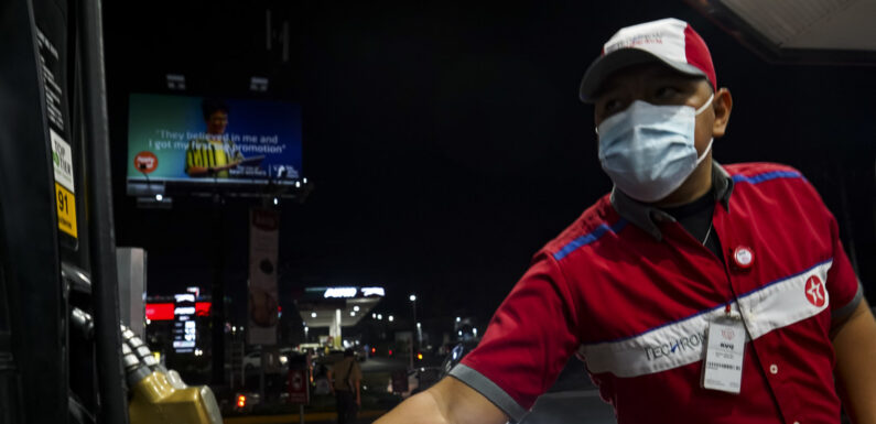 Suspensión de impuestos a combustibles y más inspectores: las 11 medidas del Gobierno de El Salvador ante la inflación mundial