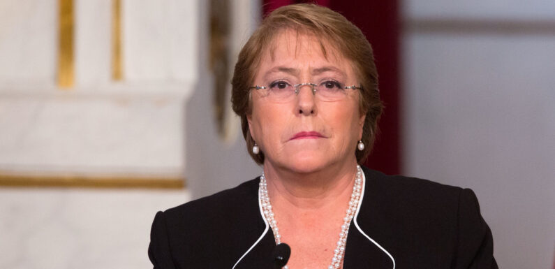 Bachelet declara haber recibido «informes sobre palizas a personas consideradas prorrusas en territorios controlados por el Gobierno» en Ucrania
