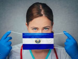 Covid-19 golpea tercera edad en El Salvador