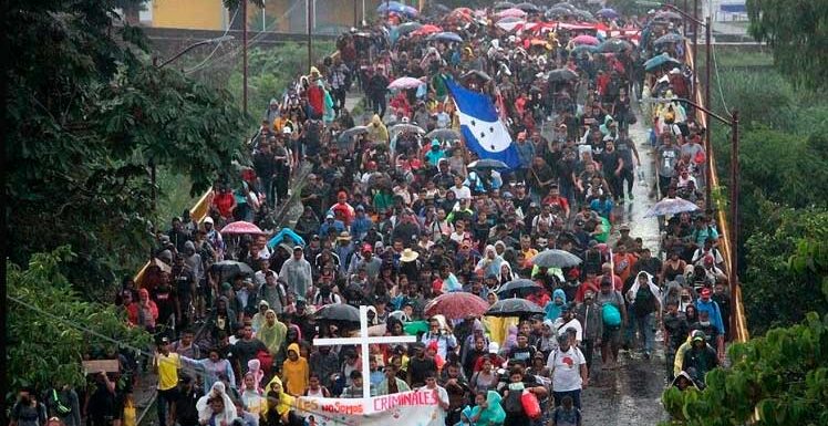 Migrantes esperan fin de política restrictiva al asilo en EEUU