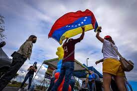 Más de 6.000 migrantes venezolanos han retornado al país desde Panamá en vuelos humanitarios